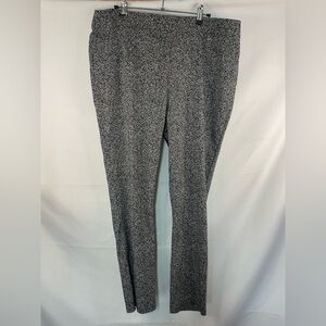 DKNY black and white pull on pants, so cute and cozy with a wide waist band.